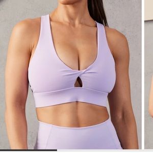 SOLD: Fabletics Oasis Twist Bra